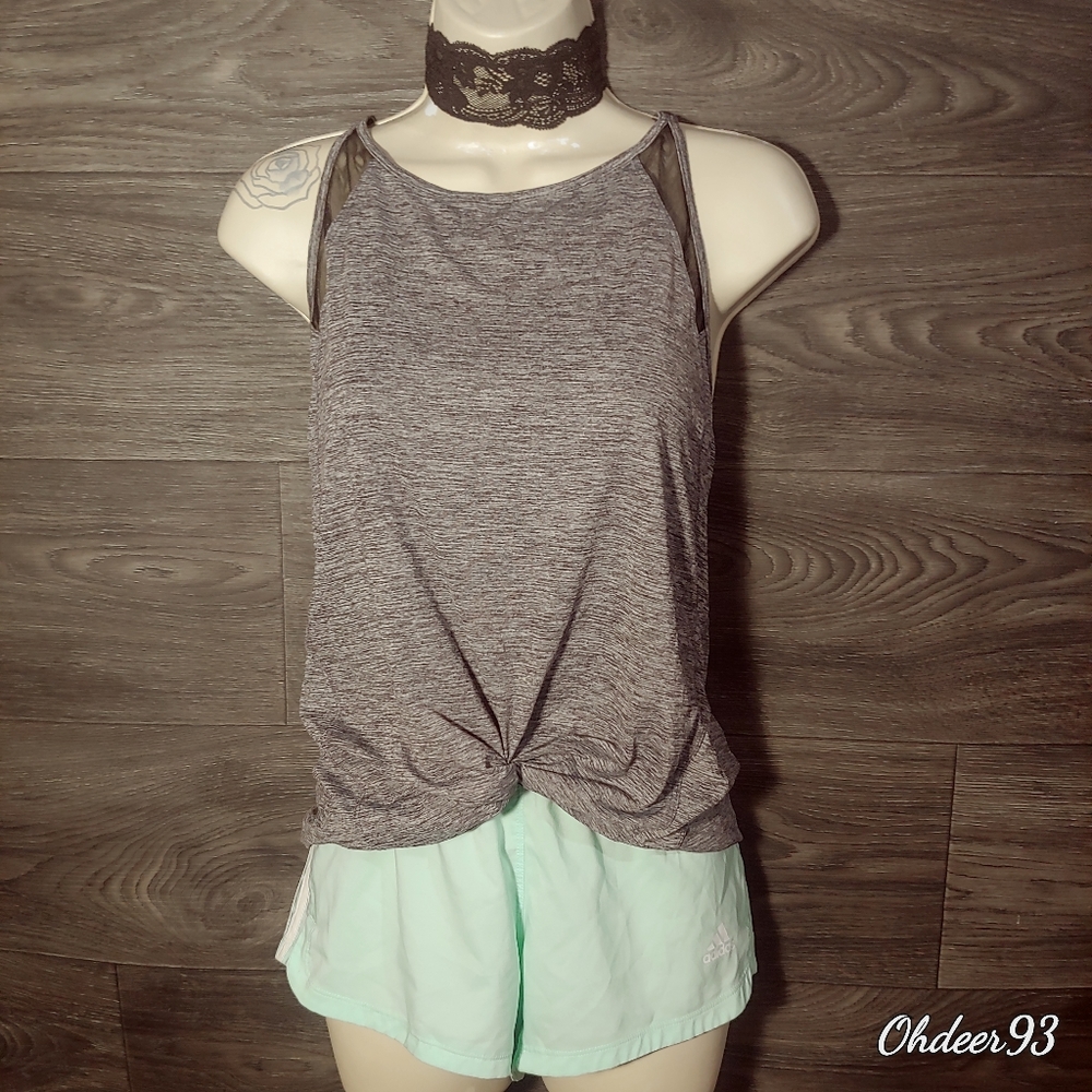 (3for$20) Athletic works medium athletic top crisscross